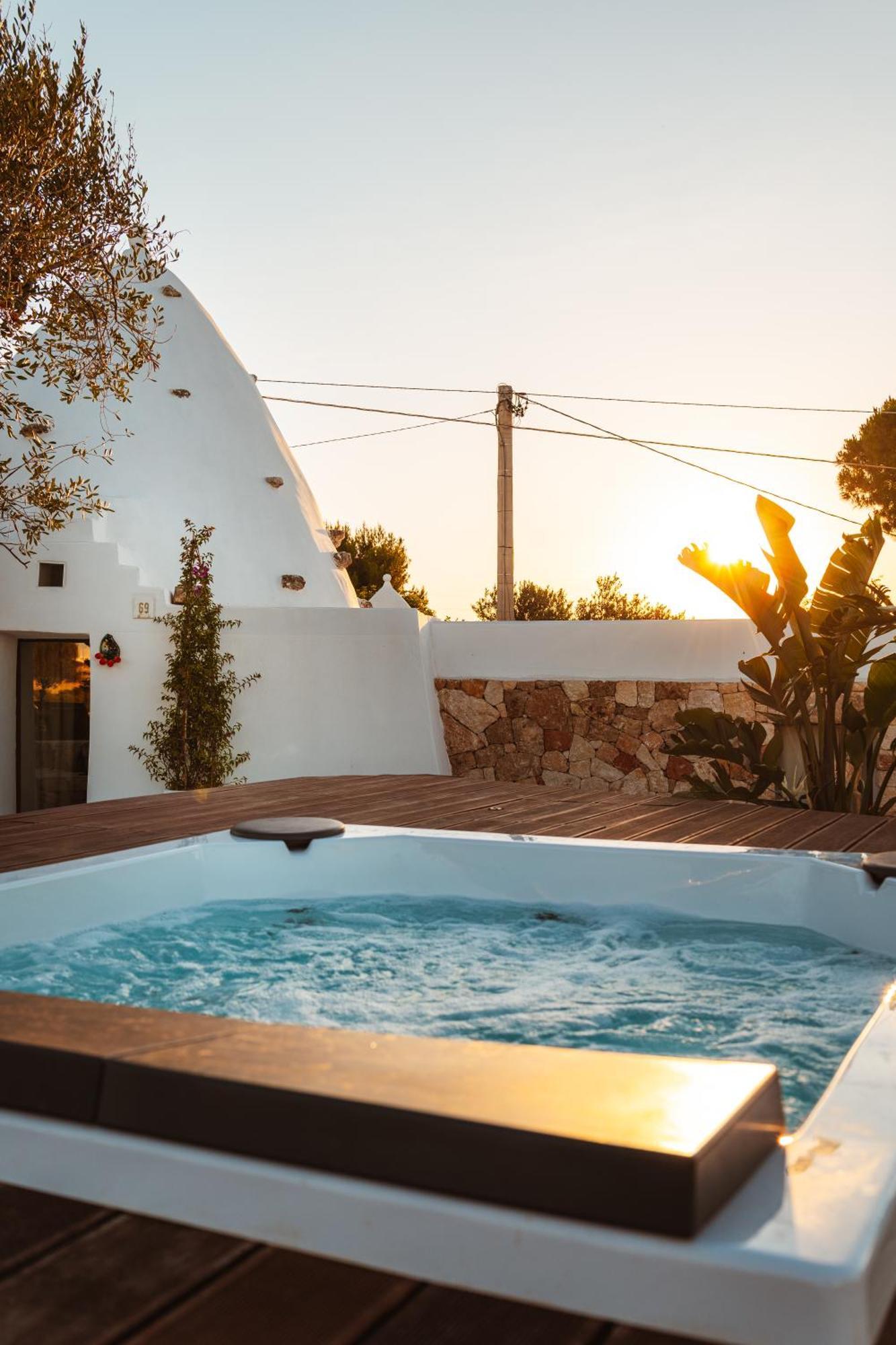 Trullomare & Pool - Housea Villa Polignano a Mare Exterior photo