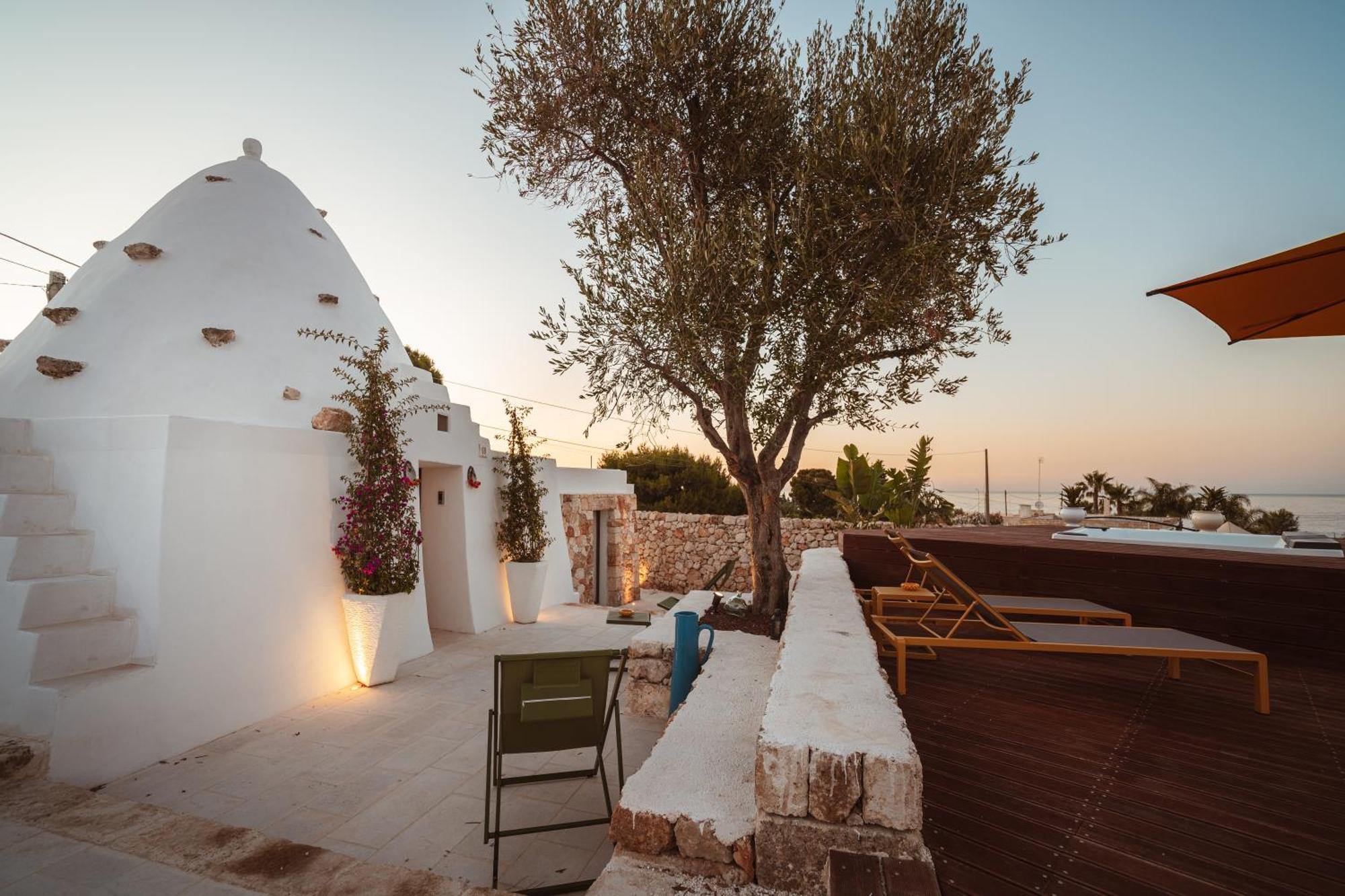 Trullomare & Pool - Housea Villa Polignano a Mare Exterior photo