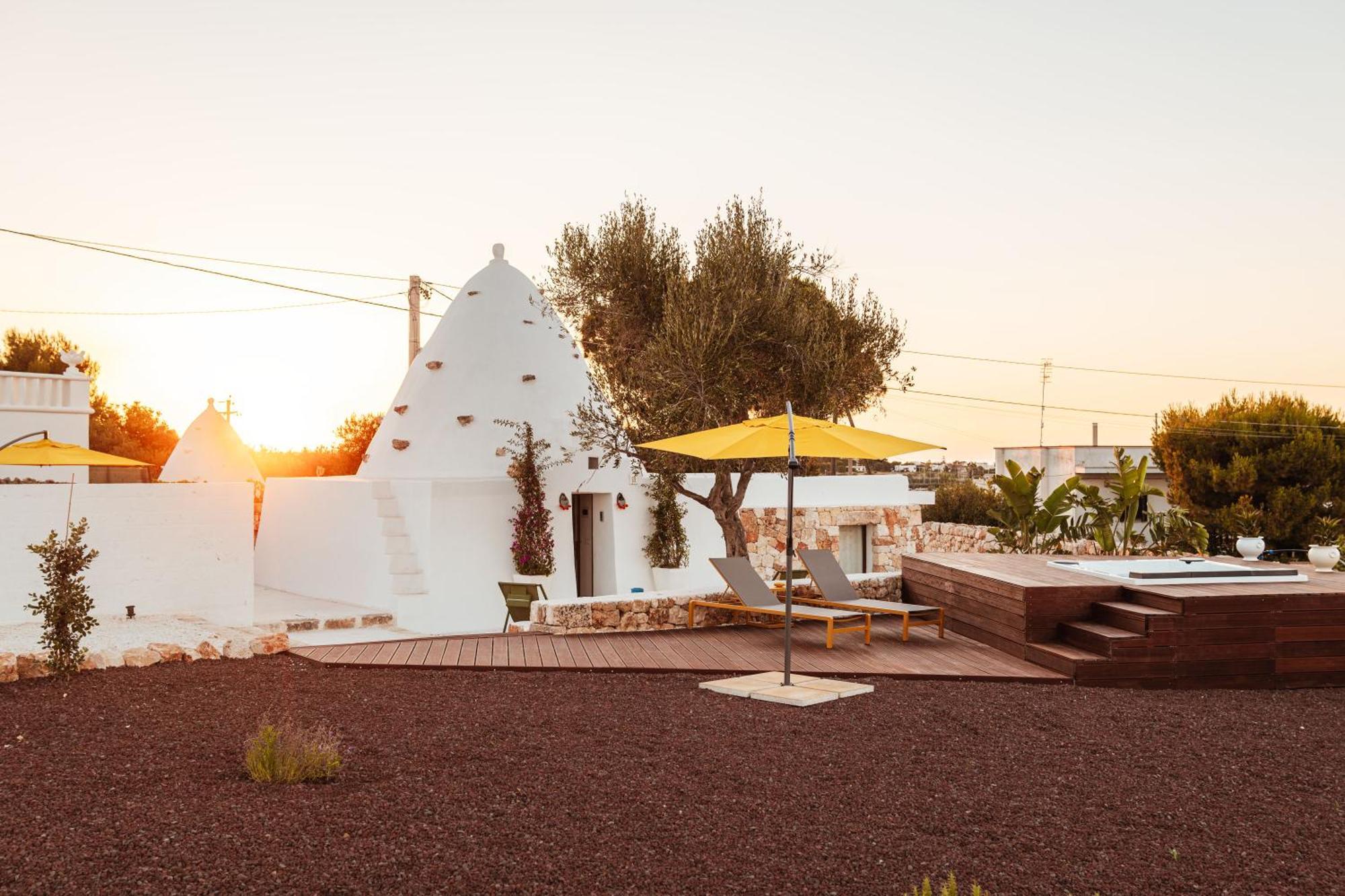 Trullomare & Pool - Housea Villa Polignano a Mare Exterior photo